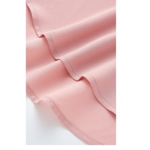 π₯SALEπ₯ HOST PICK βοΈ Bow Tie Blouse - Picture 4 of 5